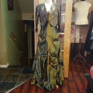 Vintage  1990s retro renaissance style dress